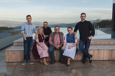 familiengefuehrtes-4-sterne-wellnesshotel-bayern Fam Schlecht vom 4 Sterne Wellnesshotel freut sich auf Euch